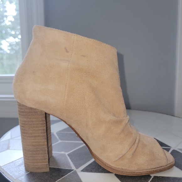 Chinese Laundry open toe slouchy Booties - Picture 5 of 8